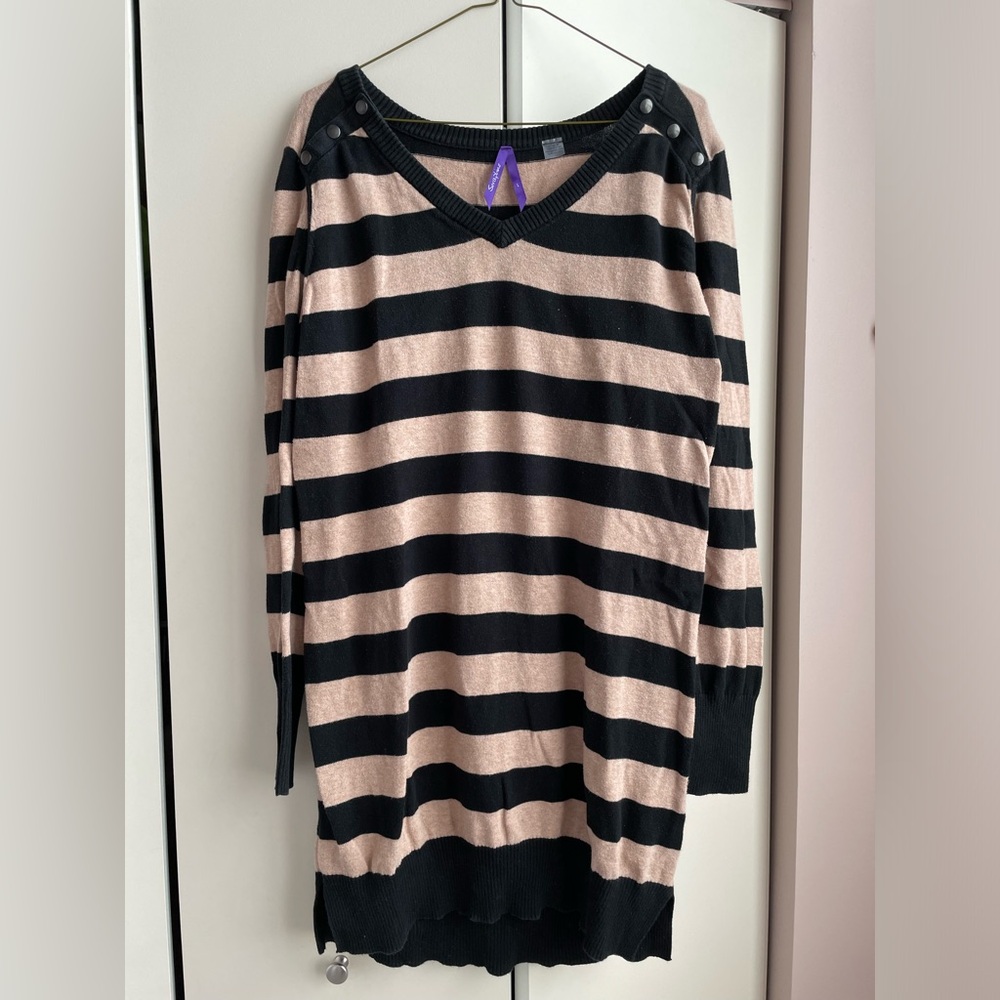 Seraphine maternity sweater, large